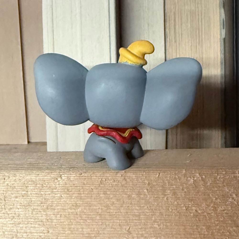 Disney Doorables Remember When Dumbo from Dumbo - Picture 2 of 3